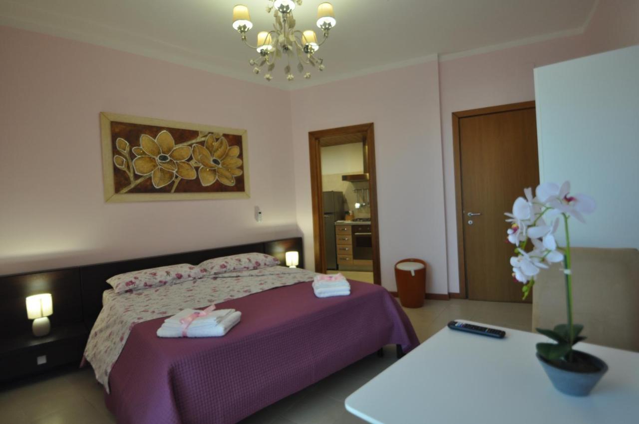 Boat Dreams , Garden Relax Apartment Matino Ngoại thất bức ảnh