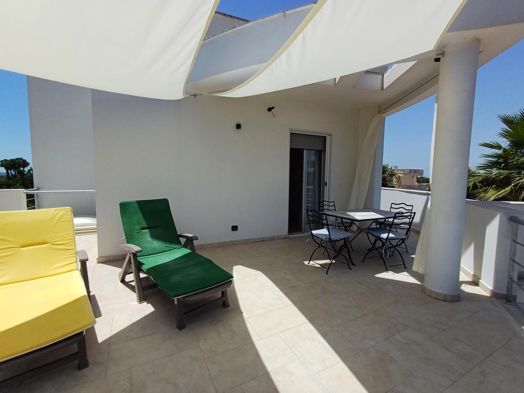 Boat Dreams , Garden Relax Apartment Matino Ngoại thất bức ảnh