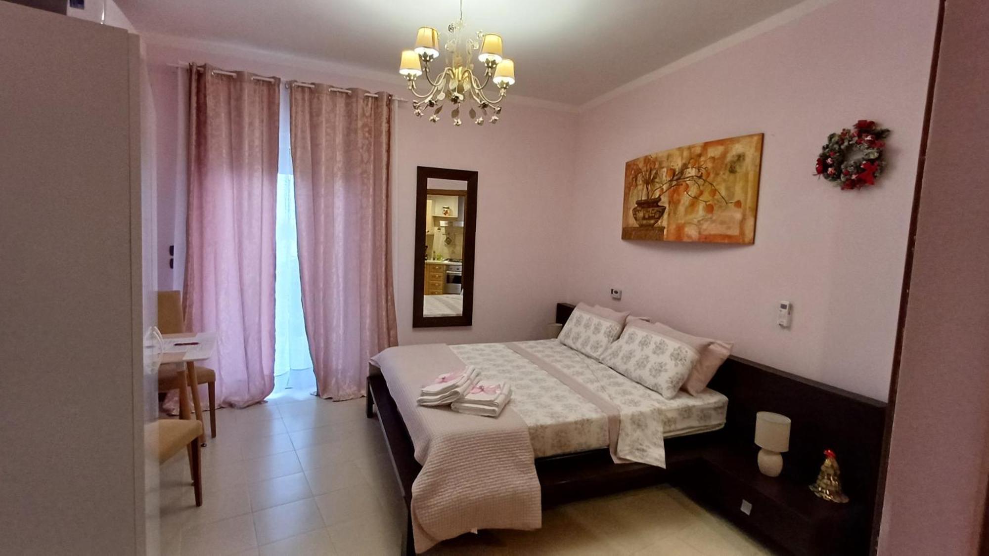 Boat Dreams , Garden Relax Apartment Matino Ngoại thất bức ảnh