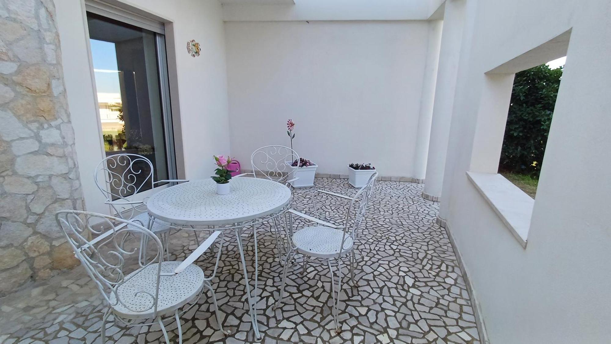 Boat Dreams , Garden Relax Apartment Matino Ngoại thất bức ảnh